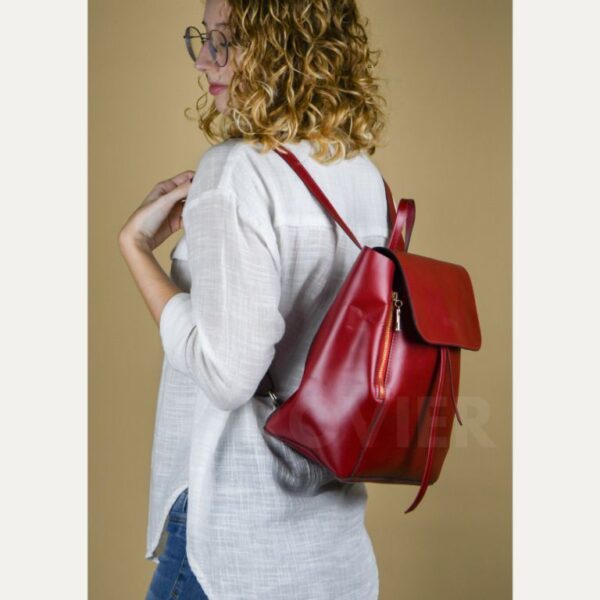 MOCHILA DE CUERO ROVIER