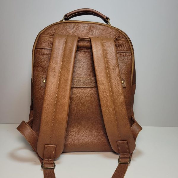 mochila de cuero, mochila clásica cuero, mochila ejecutiva cuero, mochila cuero laptop, mochila cuero hecha a mano, mochila cuero personalizada, mochila cuero ROVIER, mochila de cuero vacuno, mochila cuero genuino Bolivia, mochila cuero hombre, mochila elegante cuero, mochila personalizada con logo