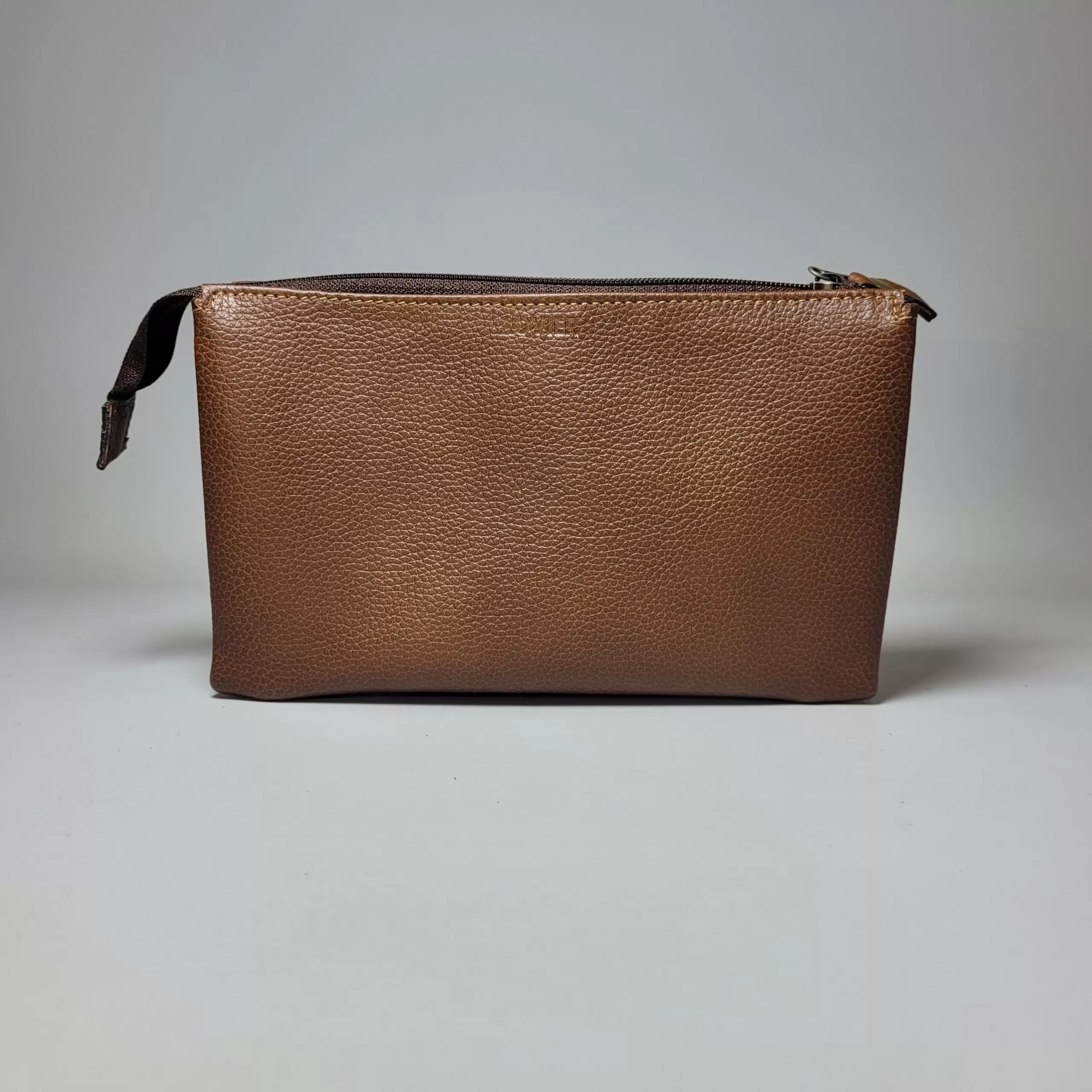 neceser de cuero para hombre, neceser de cuero, neceser para hombre, estuche de cuero para hombre, neceser de viaje para hombre, neceser de viaje, neceser de cuero genuino, neceser de cuero en santa cruz