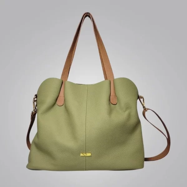 bolsos de cuero, carteras de cuero, accesorios de cuero, cuero vacuno boliviano, bolsos hechos en Bolivia, carteras hechas en Bolivia, moda en cuero, diseño boliviano, bolsos para mujer, carteras para hombre, bolsos elegantes, carteras funcionales, bolsos al hombro, carteras de mano, cuero genuino, artículos de cuero, producción boliviana, calidad duradera, estilo boliviano, regalos corporativos en cuero, bolsos personalizados, carteras con grabado láser, marroquinería boliviana, bolsos de diseño, carteras exclusivas, cuero de alta calidad