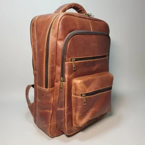 mochila de cuero para hombre, mochila de cuero genuino, mochila de cuero vacuno, mochila ejecutiva de cuero, mochila elegante de cuero, mochila de cuero con compartimentos, mochila de cuero para portátil, mochila de cuero hecha en Bolivia, mochila de cuero de alta calidad, mochila de cuero duradera, mochila de cuero para oficina, mochila de cuero para viajes, mochila de cuero con estilo, mochila de cuero moderna, mochila de cuero exclusiva, mochila de cuero premium, mochila de cuero auténtico, mochila de cuero para regalo, mochila de cuero versátil, accesorios de cuero para hombre.