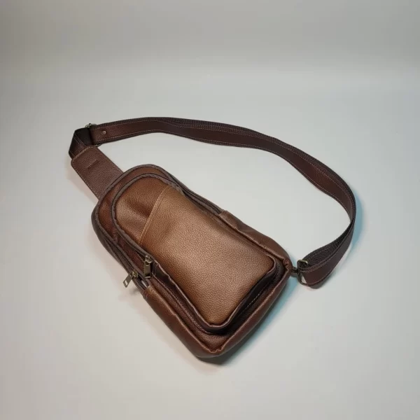 pecheras de cuero para hombre, bandoleras de cuero para hombre, articulos de cuero para hombre, pecheras de hombre, mariconeras de hombre, mariconeras de cuero para hombre.