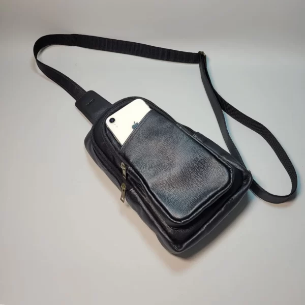 pecheras de cuero para hombre, bandoleras de cuero para hombre, articulos de cuero para hombre, pecheras de hombre, mariconeras de hombre, mariconeras de cuero para hombre.