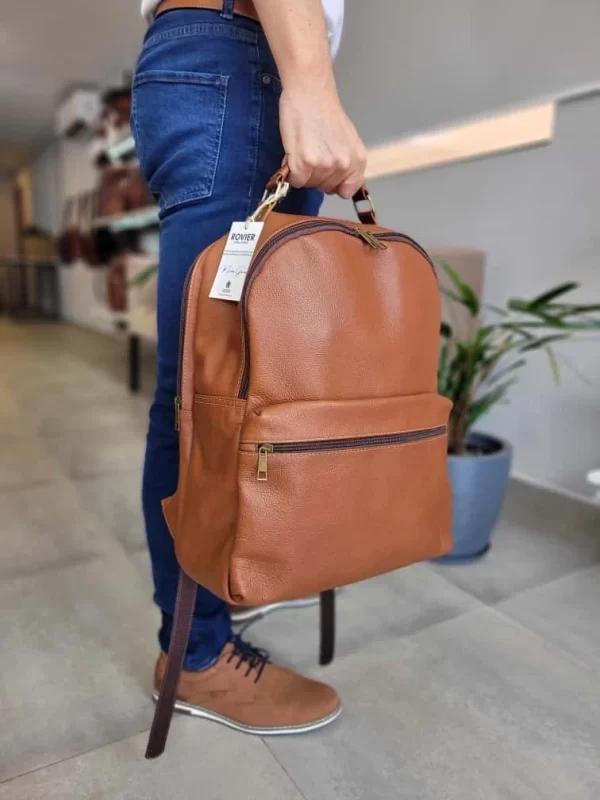 MOCHILAS DE CUERO PARA HOMBRES, MOCHILAS DE CUERO, MOCHILAS PARA HOMBRE, MOCHILAS DE CUERO GENUINO, MOCHILAS DE CUERO EN SANTA CRUZ, ROVIER