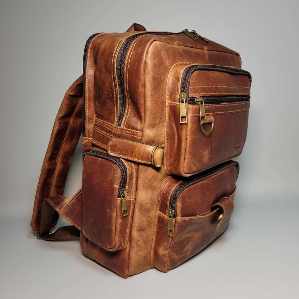 MOCHILAS DE CUERO PARA HOMBRES, MOCHILAS DE CUERO, MOCHILAS PARA HOMBRE, MOCHILAS DE CUERO GENUINO, MOCHILAS DE CUERO EN SANTA CRUZ, ROVIER